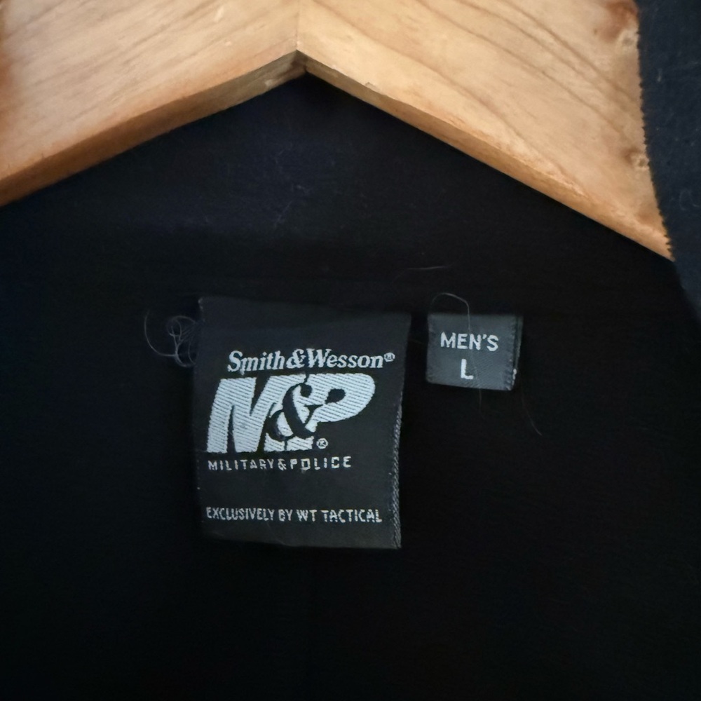 Smith and Wesson soft shell jacket - image 4